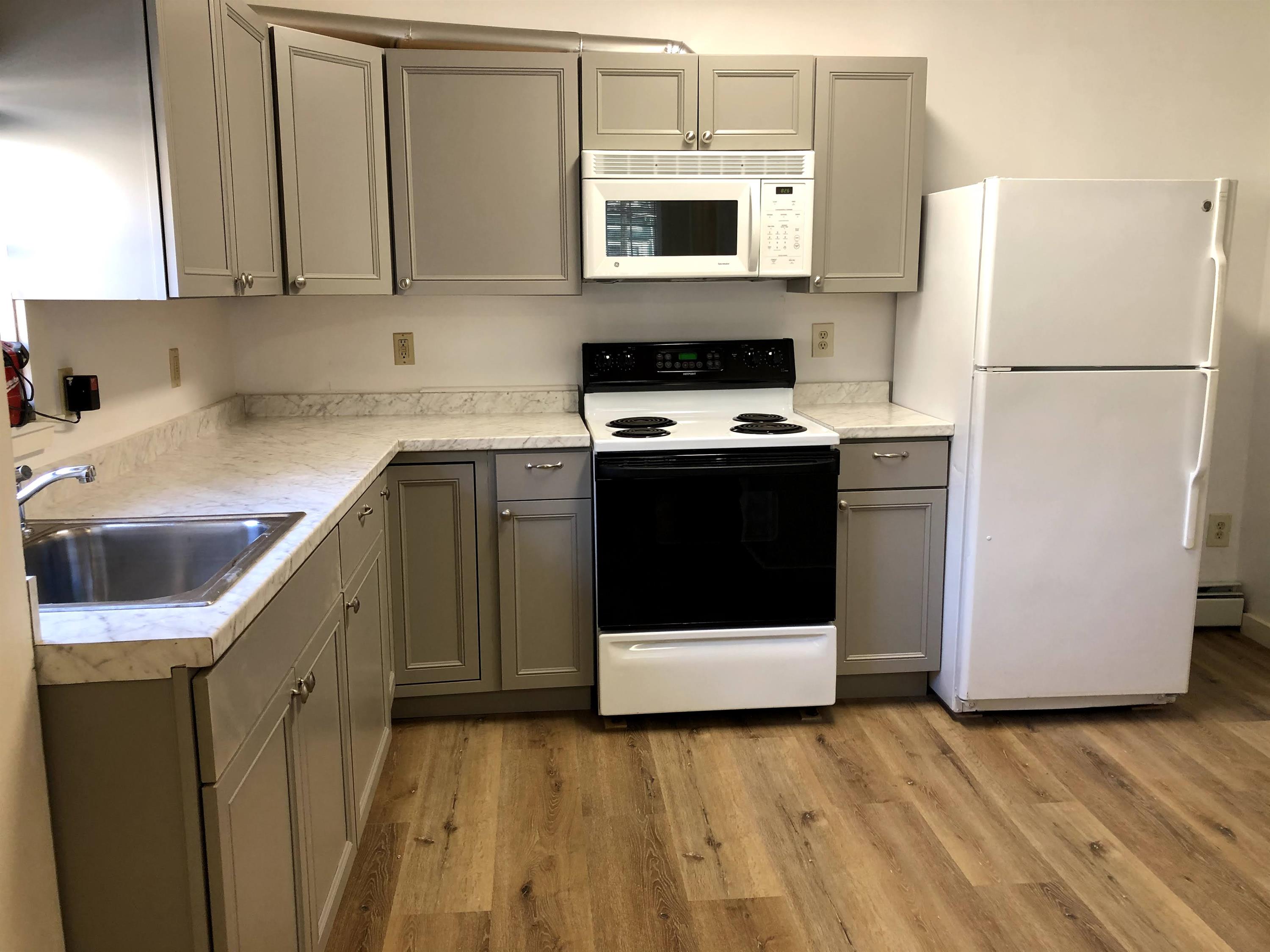 175 Ohio Street apt 4